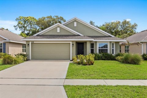 House in St. Lucie, Florida 3 bedrooms, 165.64 sq.m. № 2393620