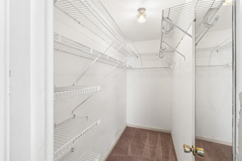 Condo in Delray Beach, Florida, 2 bedrooms  № 2086488 - photo 16
