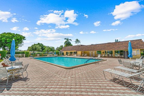 Condo in Delray Beach, Florida, 2 bedrooms  № 2086488 - photo 20