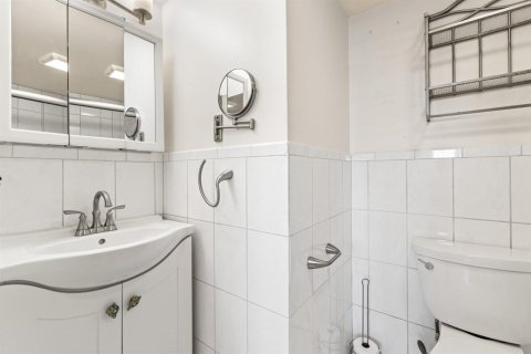 Condo in Delray Beach, Florida, 2 bedrooms  № 2086488 - photo 19
