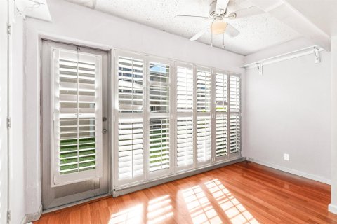 Condo in Delray Beach, Florida, 2 bedrooms  № 2086488 - photo 13