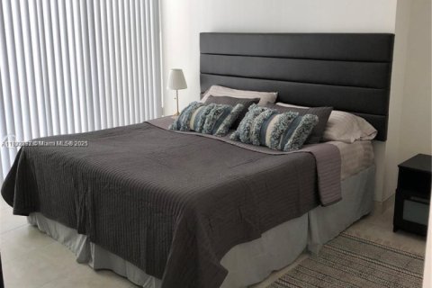 Copropriété à louer à Miami, Floride: 1 chambre, 76.64 m2 № 1809325 - photo 7