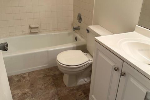 Copropriété à louer à Sarasota, Floride: 2 chambres, 77.76 m2 № 2096383 - photo 10