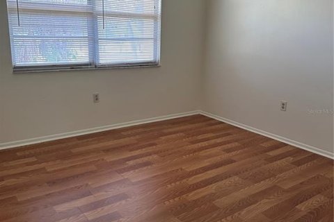 Copropriété à louer à Sarasota, Floride: 2 chambres, 77.76 m2 № 2096383 - photo 8