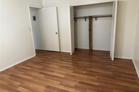 Copropriété à louer à Sarasota, Floride: 2 chambres, 77.76 m2 № 2096383 - photo 12