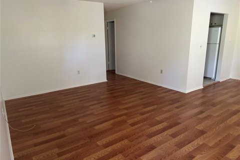 Copropriété à louer à Sarasota, Floride: 2 chambres, 77.76 m2 № 2096383 - photo 3