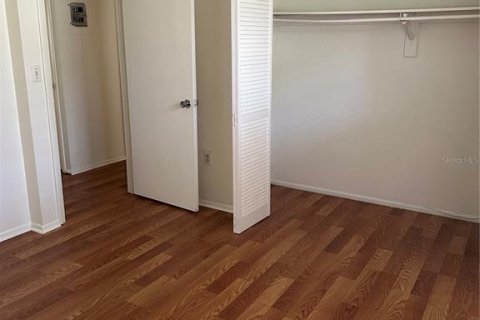 Copropriété à louer à Sarasota, Floride: 2 chambres, 77.76 m2 № 2096383 - photo 9
