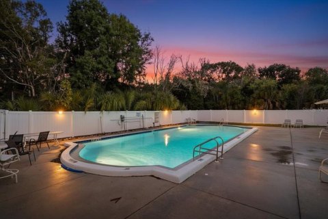 Copropriété à louer à Sarasota, Floride: 2 chambres, 77.76 m2 № 2096383 - photo 17