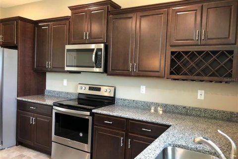 House in Tampa, Florida 3 bedrooms, 250 sq.m. № 1852964 - photo 6