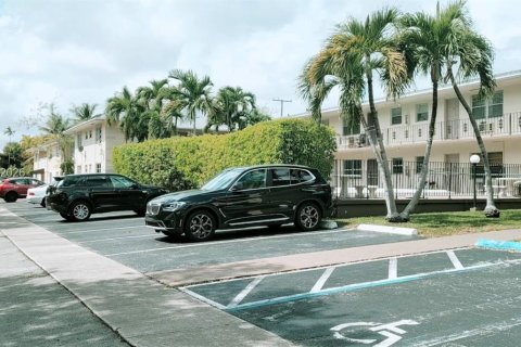 Купить кондоминиум в Норт-Майами, Флорида 1 спальня, 57.23м2, № 2048894 - фото 23