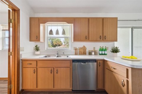 Casa en venta en Ocala, Florida, 3 dormitorios, 130.99 m2 № 2236239 - foto 10