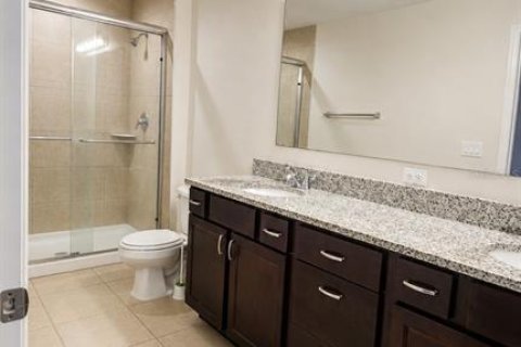 Townhouse in Davenport, Florida 3 bedrooms, 183.95 sq.m. № 2228072 - photo 7