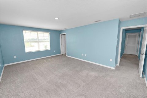 House in Zephyrhills, Florida 4 bedrooms, 220.27 sq.m. № 1626443 - photo 21