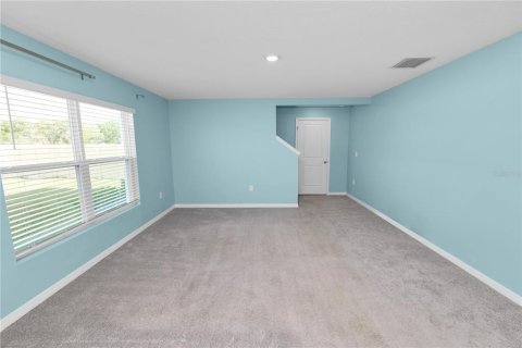 House in Zephyrhills, Florida 4 bedrooms, 220.27 sq.m. № 1626443 - photo 11