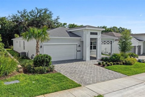 Villa ou maison à vendre à Lady Lake, Floride: 3 chambres, 212.65 m2 № 2425659 - photo 2