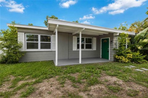 Villa ou maison à Saint Petersburg, Floride 2 chambres, 106.28 m2 № 2133638