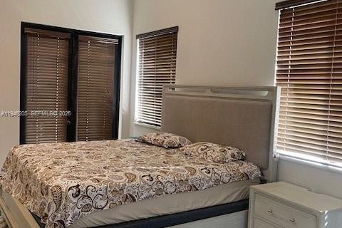 Casa en alquiler en Cutler Bay, Florida, 4 dormitorios, 231.88 m2 № 2003197 - foto 17