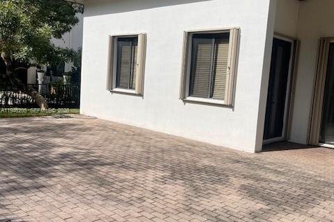 Casa en alquiler en Cutler Bay, Florida, 4 dormitorios, 231.88 m2 № 2003197 - foto 23