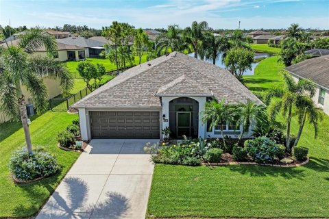 House in Parrish, Florida 3 bedrooms, 167.87 sq.m. № 2393616