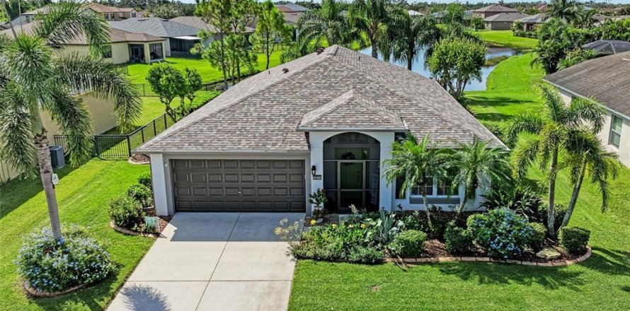 House in Parrish, Florida 3 bedrooms, 167.87 sq.m. № 2393616