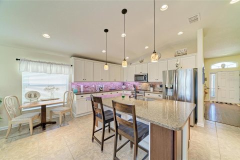 House in Parrish, Florida 3 bedrooms, 167.87 sq.m. № 2393616 - photo 29