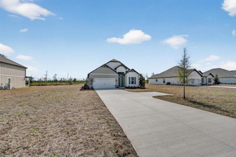 House in Bryceville, Florida 4 bedrooms, 171.59 sq.m. № 2109405 - photo 4