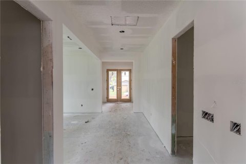 Villa ou maison à vendre à Tampa, Floride: 5 chambres, 471.2 m2 № 1797834 - photo 8
