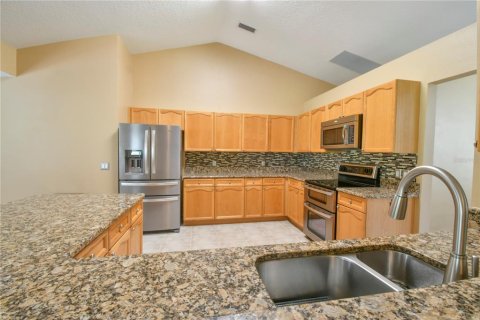 Casa en venta en Tavares, Florida, 4 dormitorios, 240.43 m2 № 1670038 - foto 17