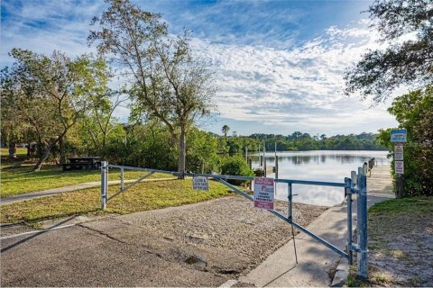 Land in Port Charlotte, Florida № 2211681 - photo 7
