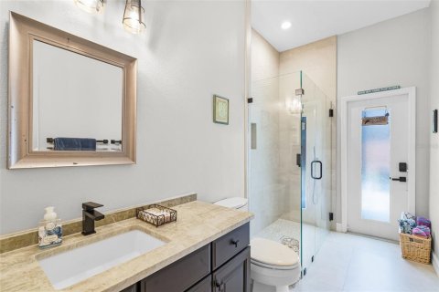 Villa ou maison à vendre à Orlando, Floride: 5 chambres, 310.57 m2 № 1916124 - photo 22