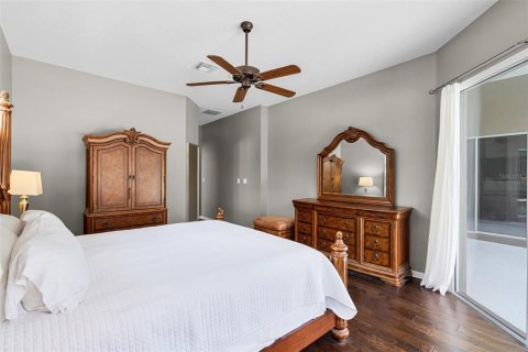 Villa ou maison à vendre à Orlando, Floride: 5 chambres, 310.57 m2 № 1916124 - photo 15