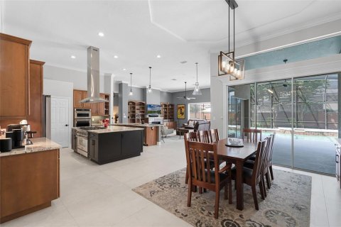 Villa ou maison à vendre à Orlando, Floride: 5 chambres, 310.57 m2 № 1916124 - photo 5