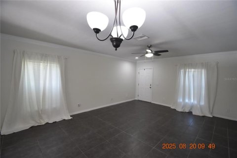 Adosado en alquiler en Riverview, Florida, 2 dormitorios, 116.59 m2 № 1904161 - foto 3