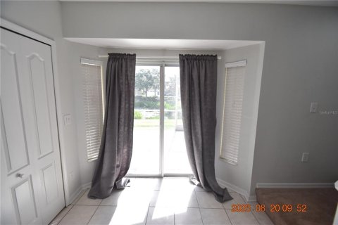 Adosado en alquiler en Riverview, Florida, 2 dormitorios, 116.59 m2 № 1904161 - foto 8