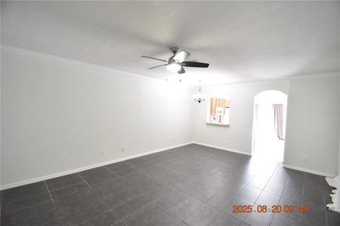 Adosado en alquiler en Riverview, Florida, 2 dormitorios, 116.59 m2 № 1904161 - foto 5