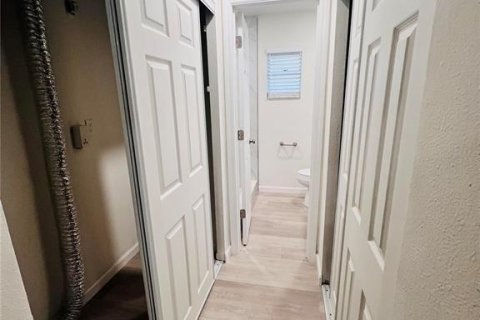 Apartment in New Port Richey, Florida 2 bedrooms, 83.61 sq.m. № 1913892 - photo 10