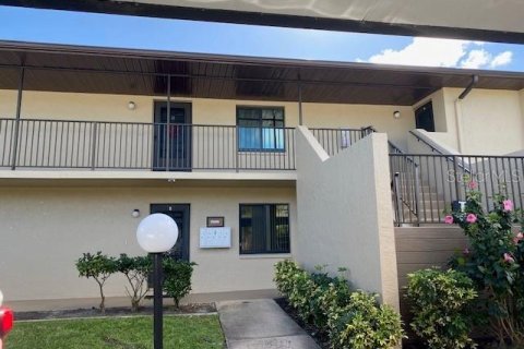 Condominio en alquiler en Port Charlotte, Florida, 2 dormitorios, 82.96 m2 № 1295224 - foto 1