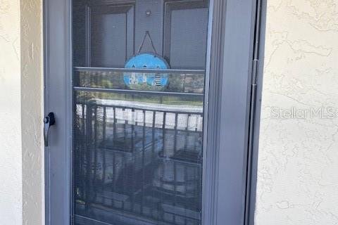 Condominio en alquiler en Port Charlotte, Florida, 2 dormitorios, 82.96 m2 № 1295224 - foto 2