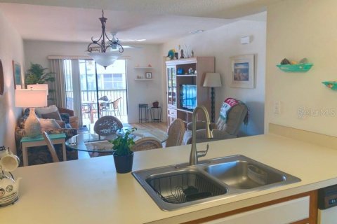 Condominio en alquiler en Port Charlotte, Florida, 2 dormitorios, 82.96 m2 № 1295224 - foto 8