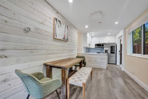 Condo in Fort Lauderdale, Florida, 2 bedrooms  № 1695424 - photo 9