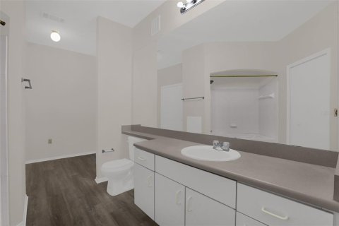 Condo in Lake Mary, Florida, 1 bedroom  № 2167215 - photo 15