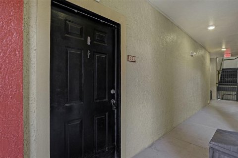Condo in Lake Mary, Florida, 1 bedroom  № 2167215 - photo 4