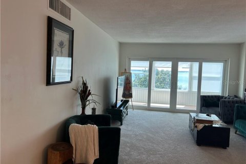 Condo in Sebring, Florida, 2 bedrooms  № 1843630 - photo 14