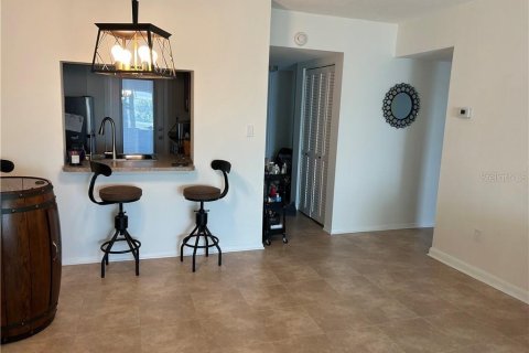 Condo in Sebring, Florida, 2 bedrooms  № 1843630 - photo 17