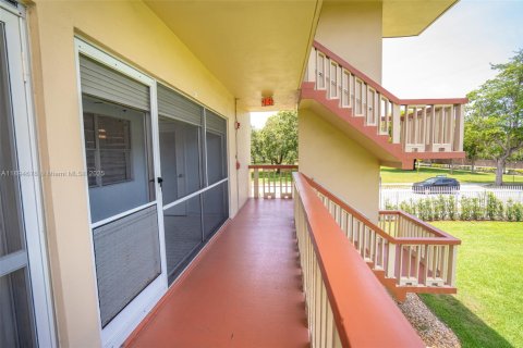 Condominio en venta en Hollywood, Florida, 2 dormitorios, 100.15 m2 № 1949224 - foto 3