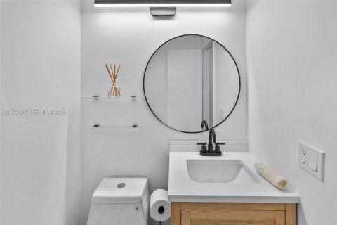 Touwnhouse à vendre à Aventura, Floride: 3 chambres, 138.89 m2 № 1986801 - photo 25