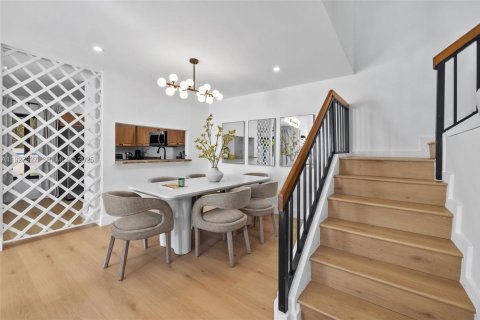 Touwnhouse à vendre à Aventura, Floride: 3 chambres, 138.89 m2 № 1986801 - photo 26