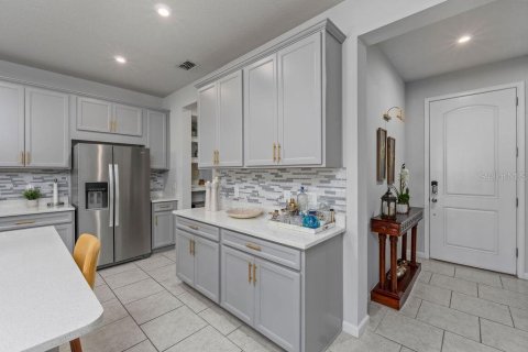 Townhouse in Lutz, Florida 3 bedrooms, 156.08 sq.m. № 1789189 - photo 6