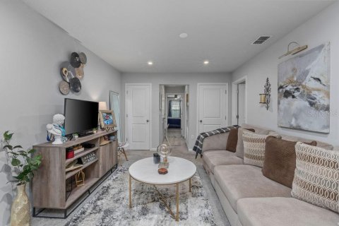 Townhouse in Lutz, Florida 3 bedrooms, 156.08 sq.m. № 1789189 - photo 19