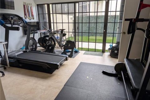 Touwnhouse à vendre à Miami, Floride: 3 chambres, 150.87 m2 № 1953630 - photo 20